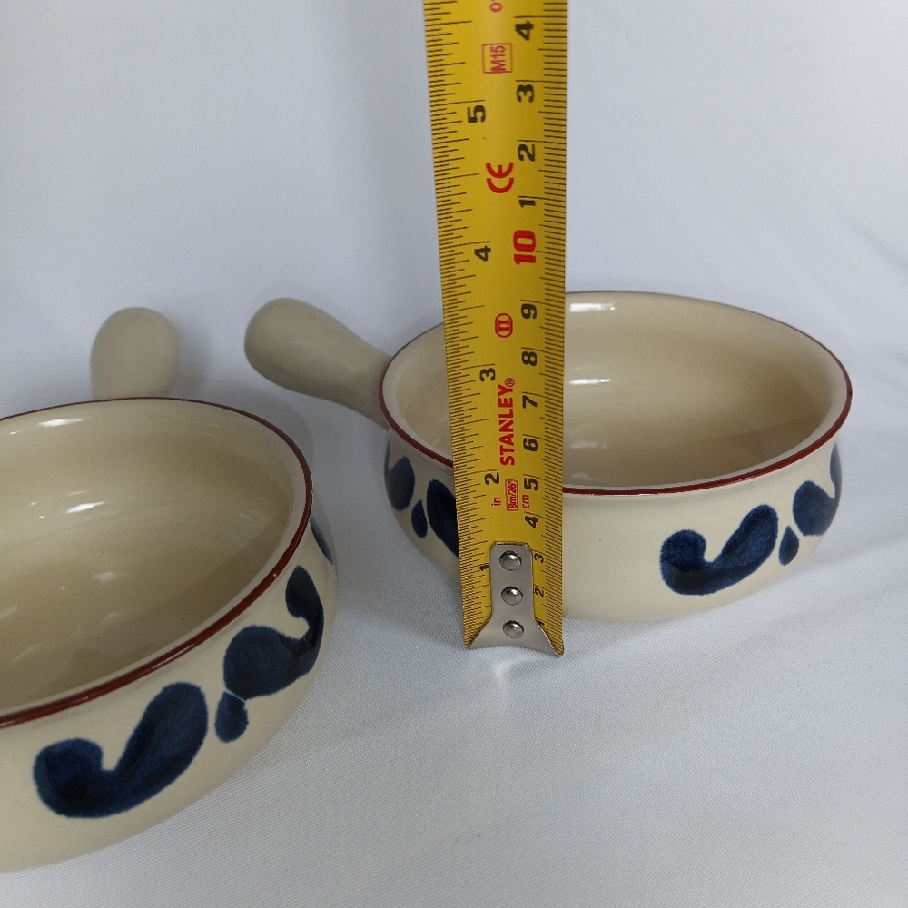 Pair of Handcrafted Ceramic Soup Bowls with Blue Design - Picture 5 of 10